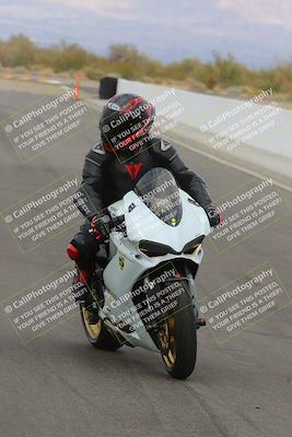 media/Mar-20-2023-Moto Forza (Mon) [[d0bbc59e78]]/Around the Pits/
